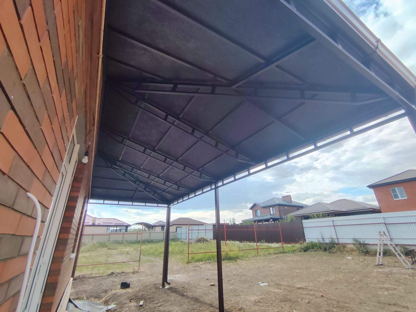 Навес из мягкой кровли