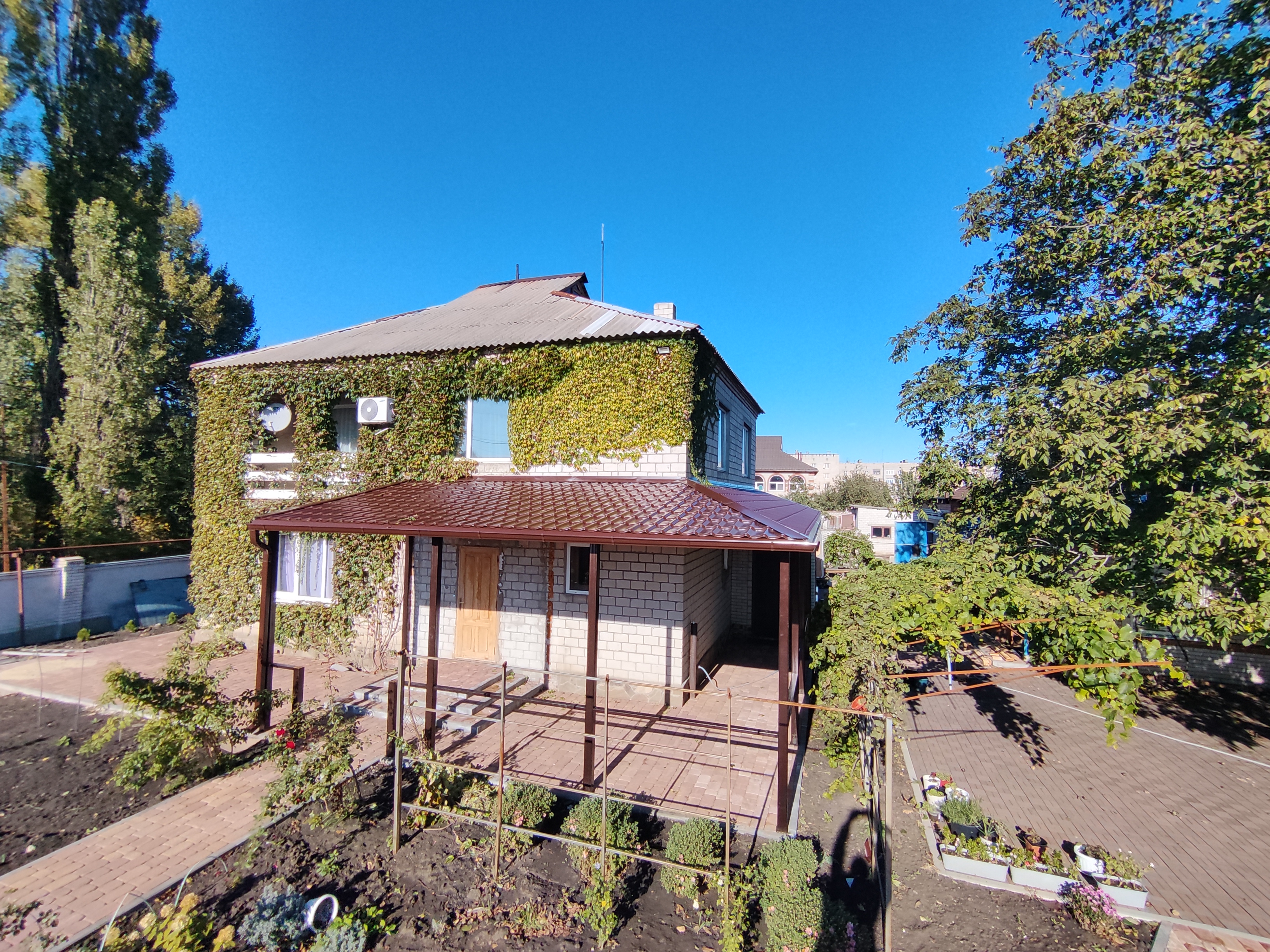 Навес из металлочерепицы