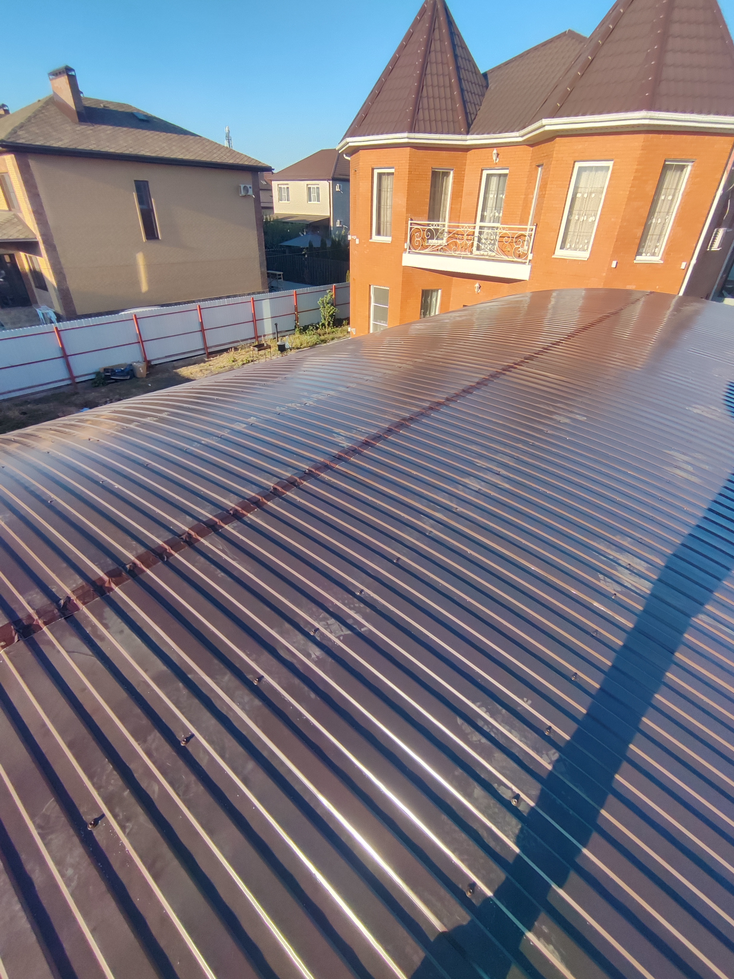 Навес из профнастила арочный