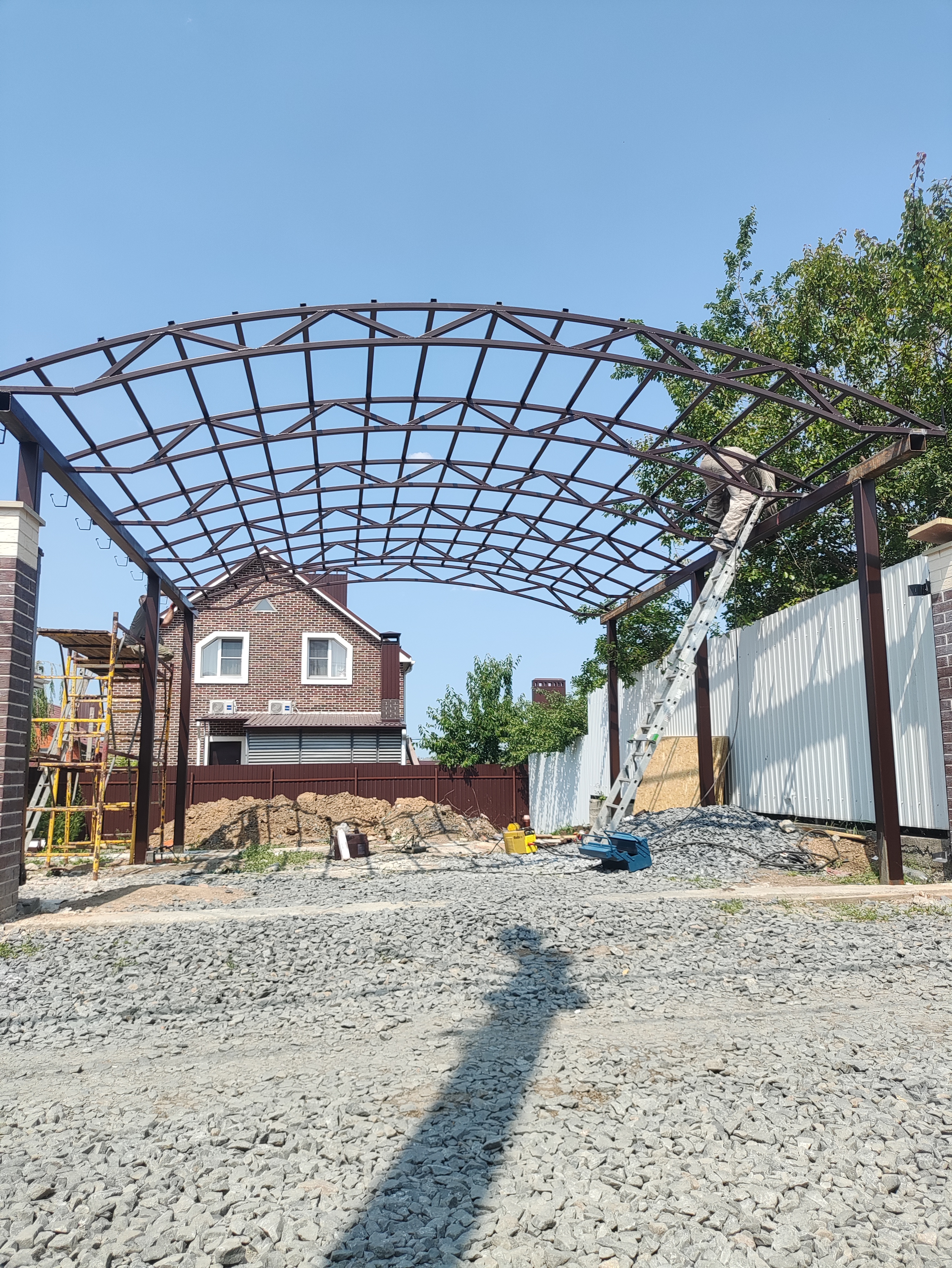 Навес из мягкой кровли