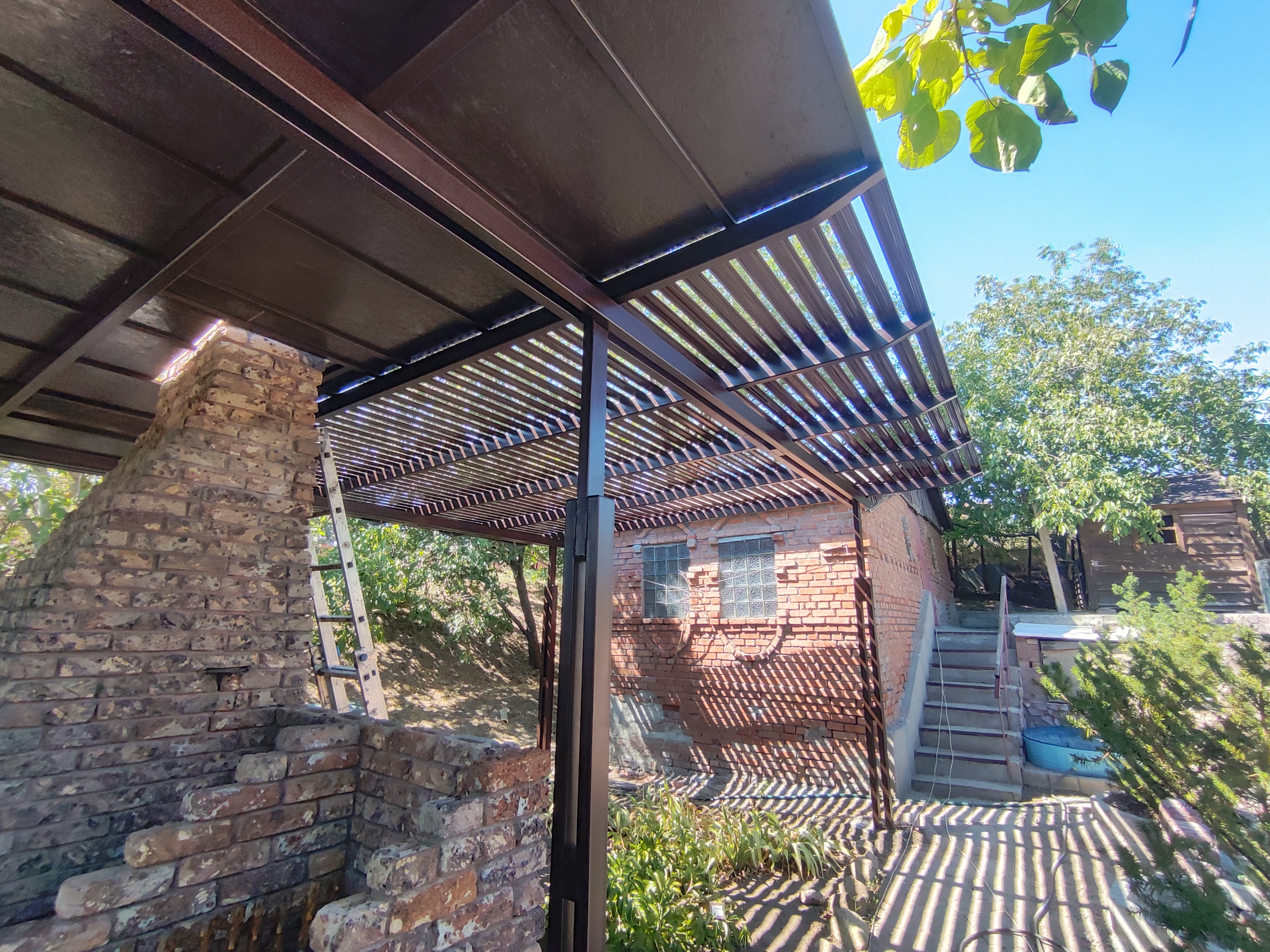 Навес из металла